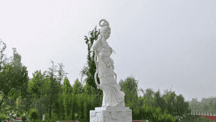 寒亭嫦娥奔月雕像