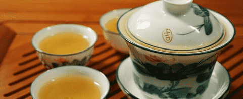 茶的第一发现者是谁？古代什么时候开始饮茶