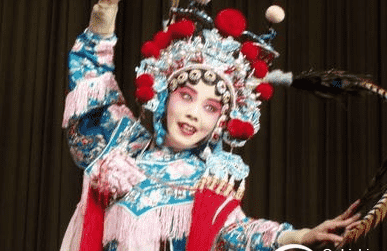 中国戏曲历经了哪些历史变更？中国戏曲的传承