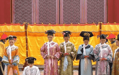 清朝后宫的“选秀”制度 是哪个皇帝创立的？