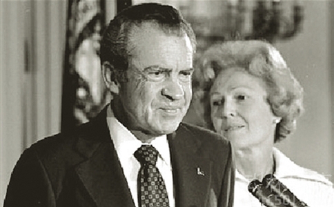 尼克松在水门事件后的照片