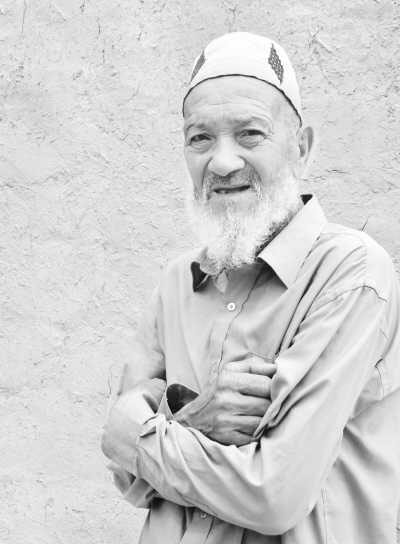 图如普·艾麦提，122岁，新疆莎车县人