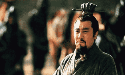 谁说开国皇帝就喜欢杀功臣的 刘备就不一样，他杀的是儿子