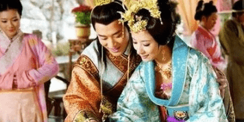 【一夫一妻的皇帝】中国历史上唯有一夫一妻的皇帝：哪位皇帝妃子