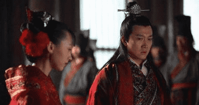 趣闻：汉成帝刘骜需要贿赂宫女偷看皇后出浴