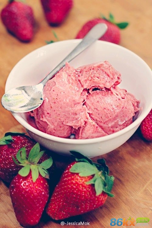 低脂酸奶草莓香蕉冰激凌
