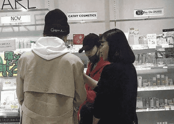 范冰冰被网友狙击 在日本药妆店疯狂买货