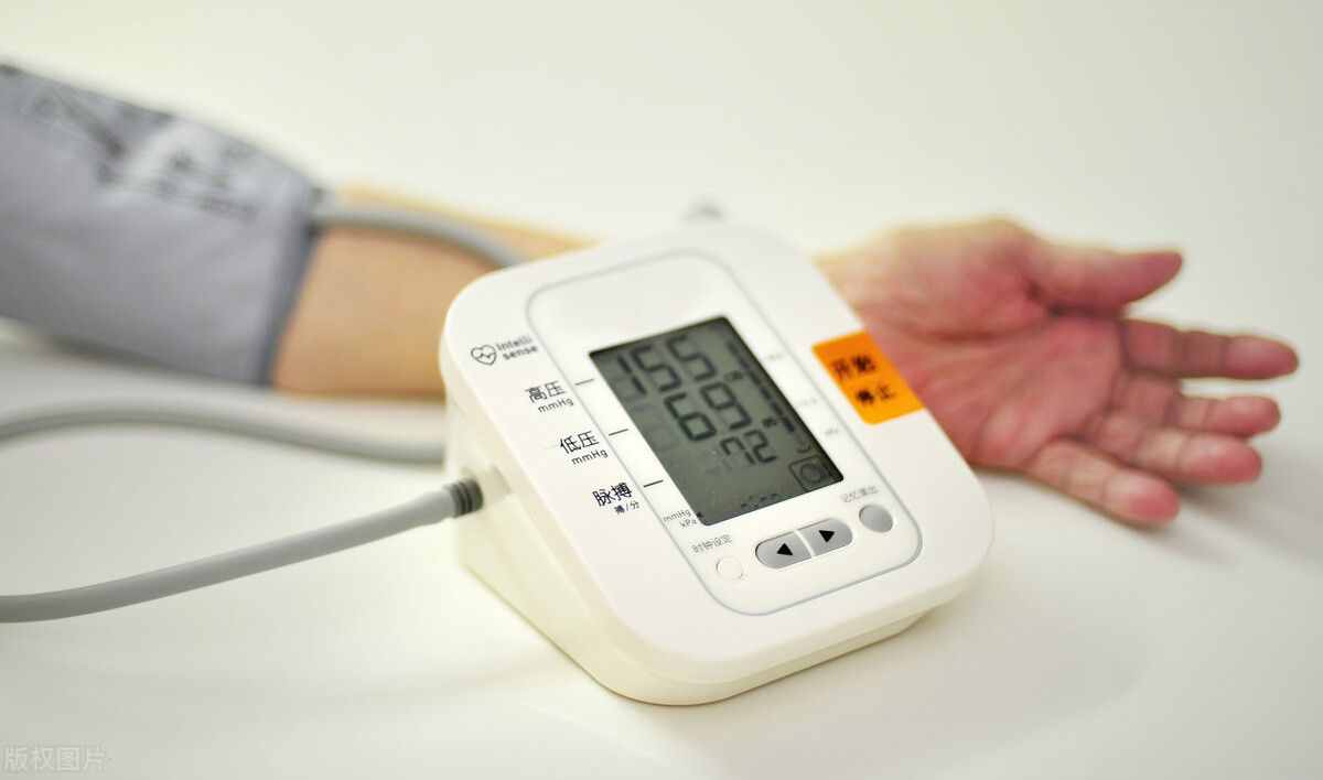 出现高血压急症怎么办？预防高血压做好这六点