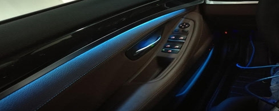 汽车知识解答：宝马5系氛围灯详细教程是什么？