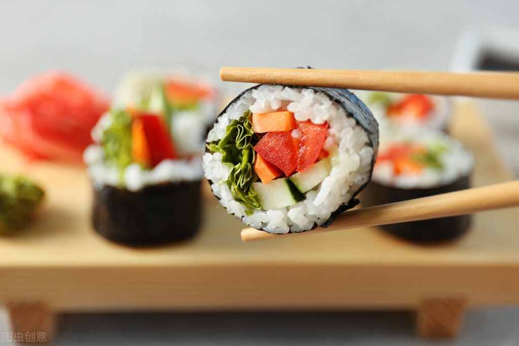 怎么做寿司（寿司的做法和材料配方成分）