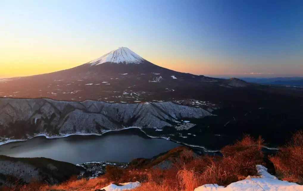日本著名旅游景点（美媒评选25处日本最美景）