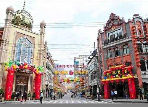 上海美食街（上海八大风情美食街）