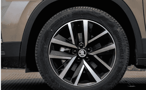 评测柯米克轮圈轮胎尺寸规格多少及柯米克有几种颜色
