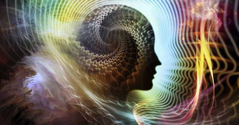 心理学研究表明：催眠进入潜意识可以追溯你的前世！