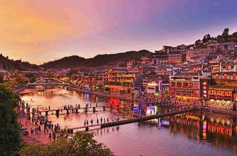 中国最美丽的小城——凤凰古城