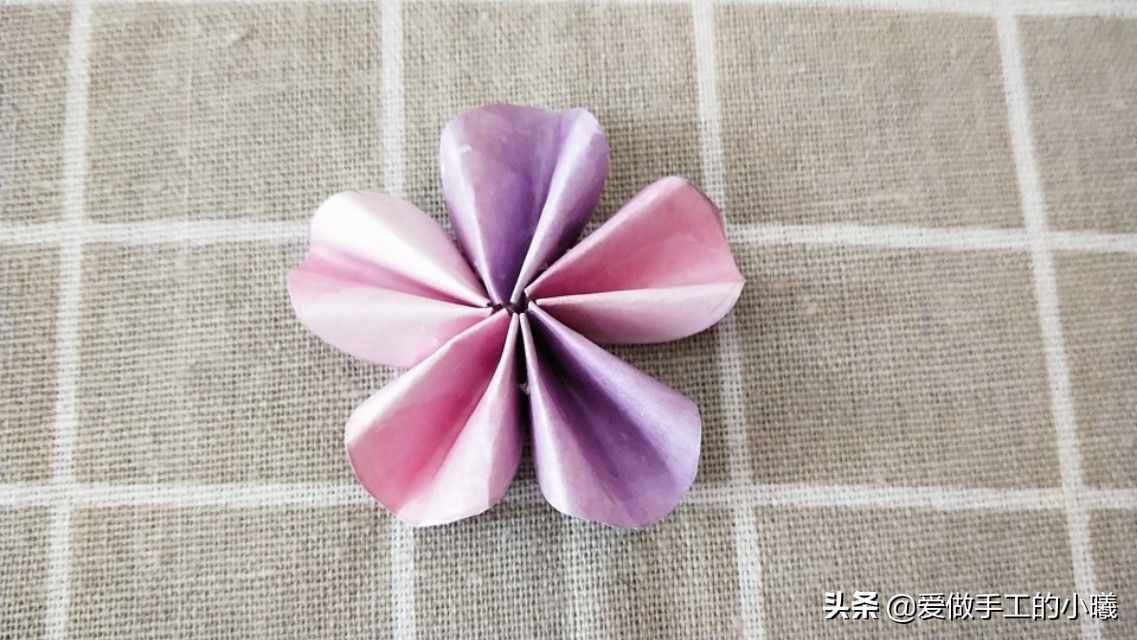 折纸教程：5步完成的可爱小花，简单漂亮又清新