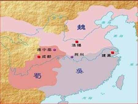 云南省一个县，总人口仅15万，地处两省交界处