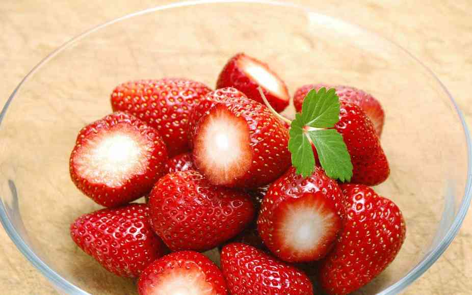 多吃草莓对身体有这些好处