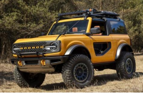 2021年福特Bronco第一版和Wildtrak预订持有者感到惊讶