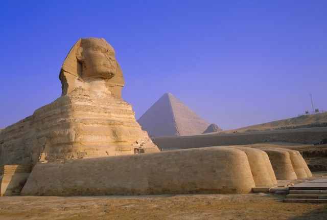 埃及金字塔真的和外星人有关吗？关于金字塔的五大谜团