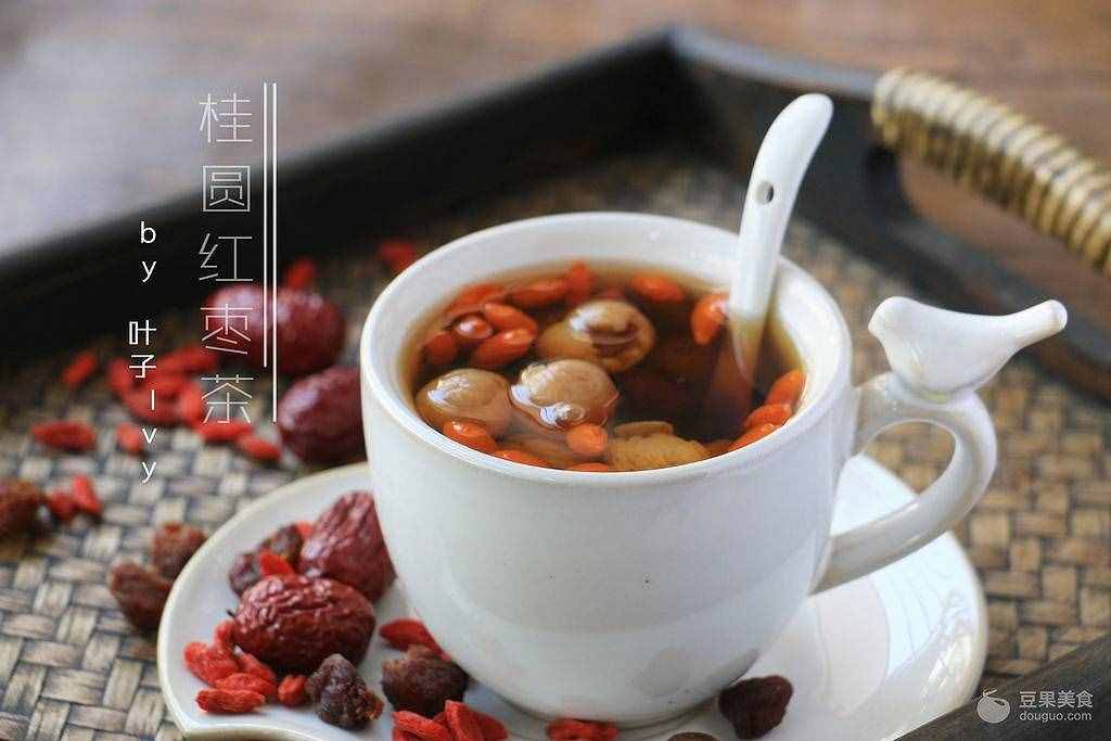 桂圆红枣茶的做法