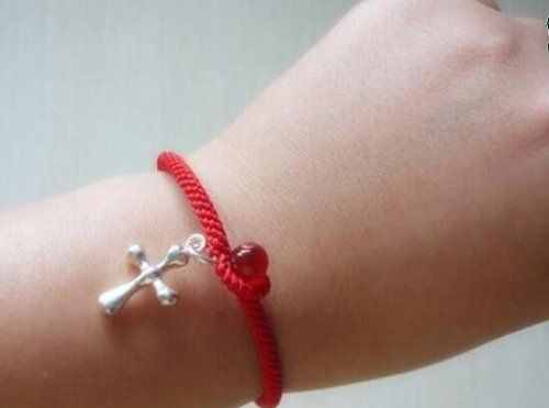 红绳编织手链（红绳编织）