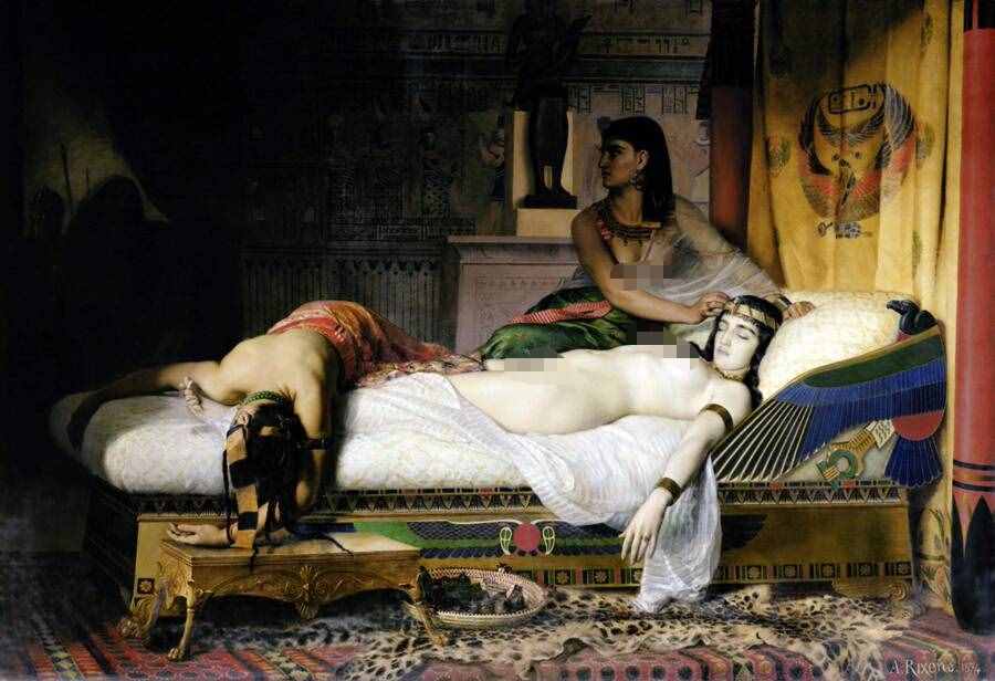 埃及艳后的死亡之谜，她真的是被毒蛇咬死的吗？