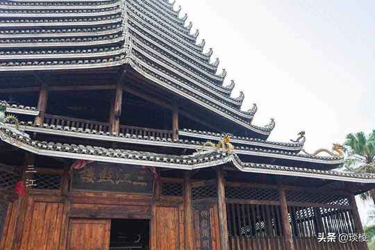 广西唯一的侗族县，有一座世界第一鼓楼，竟不打地基、不用铁钉