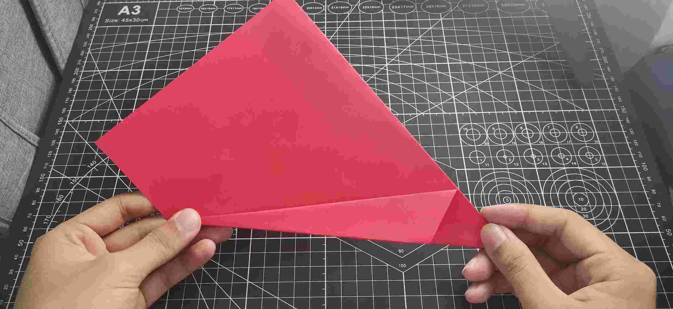 “paperang”世界四大纸飞机之一 超强的滑翔能力