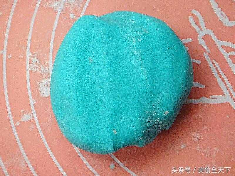 蓝色妖姬翻糖蛋糕，制作就是这么简单！