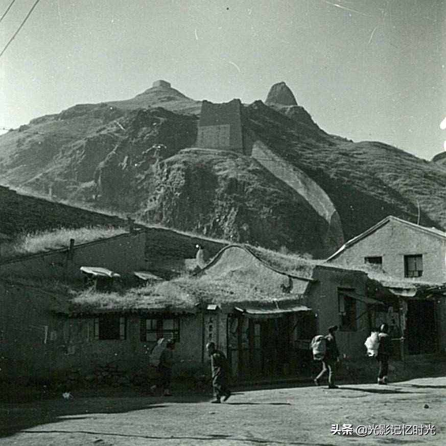 老照片：1939年张家口大境门“陆路商埠”的繁华