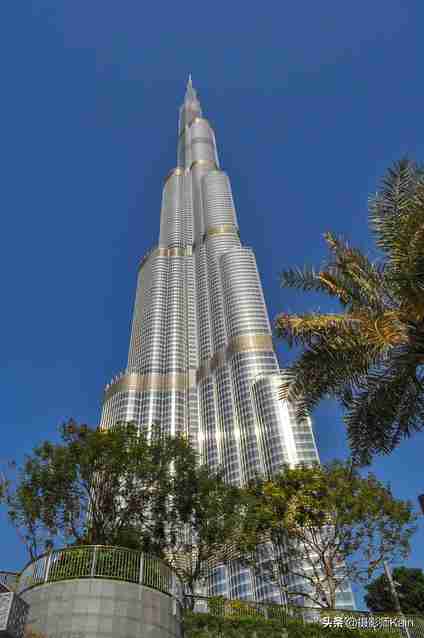 迪拜塔在哪个国家（世界第一高建筑）