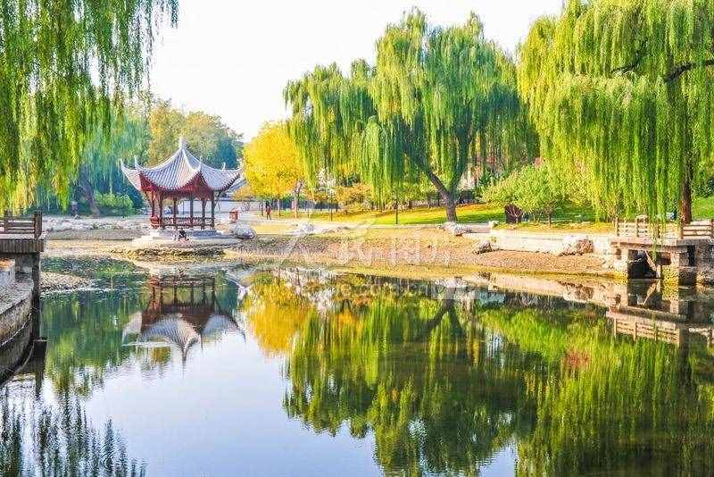 北京：陶然亭公园