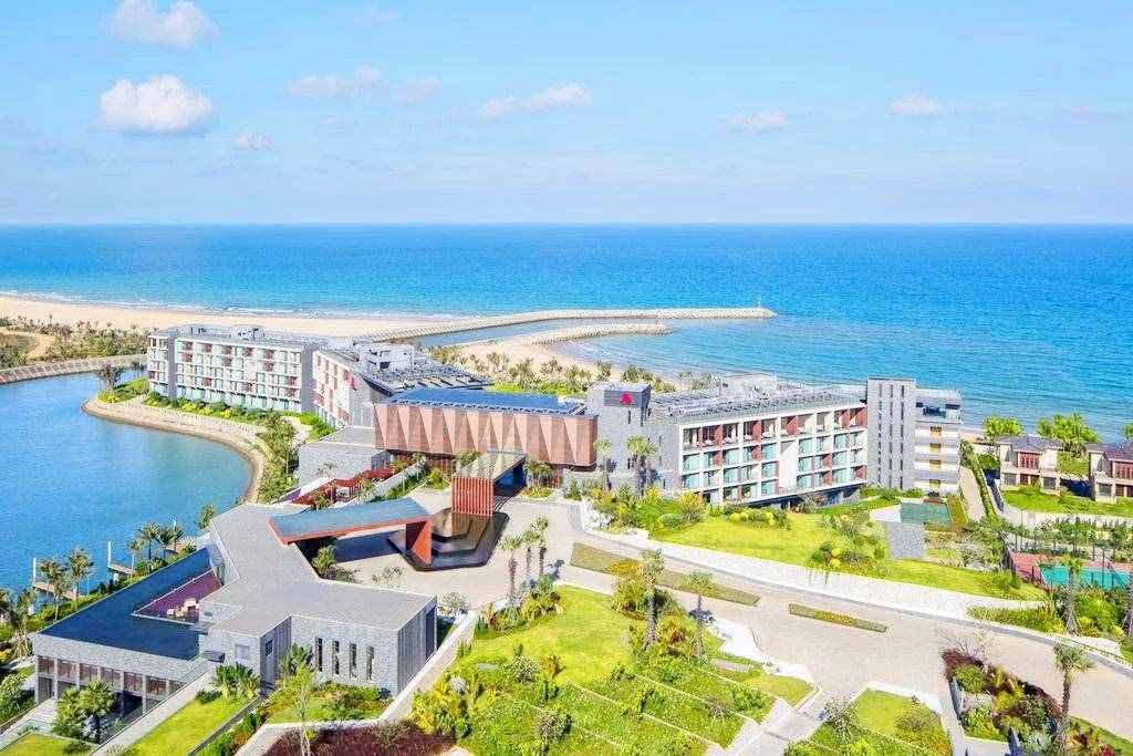 海南香水湾，一个比想象中更美的地方，还有一家超棒的网红酒店