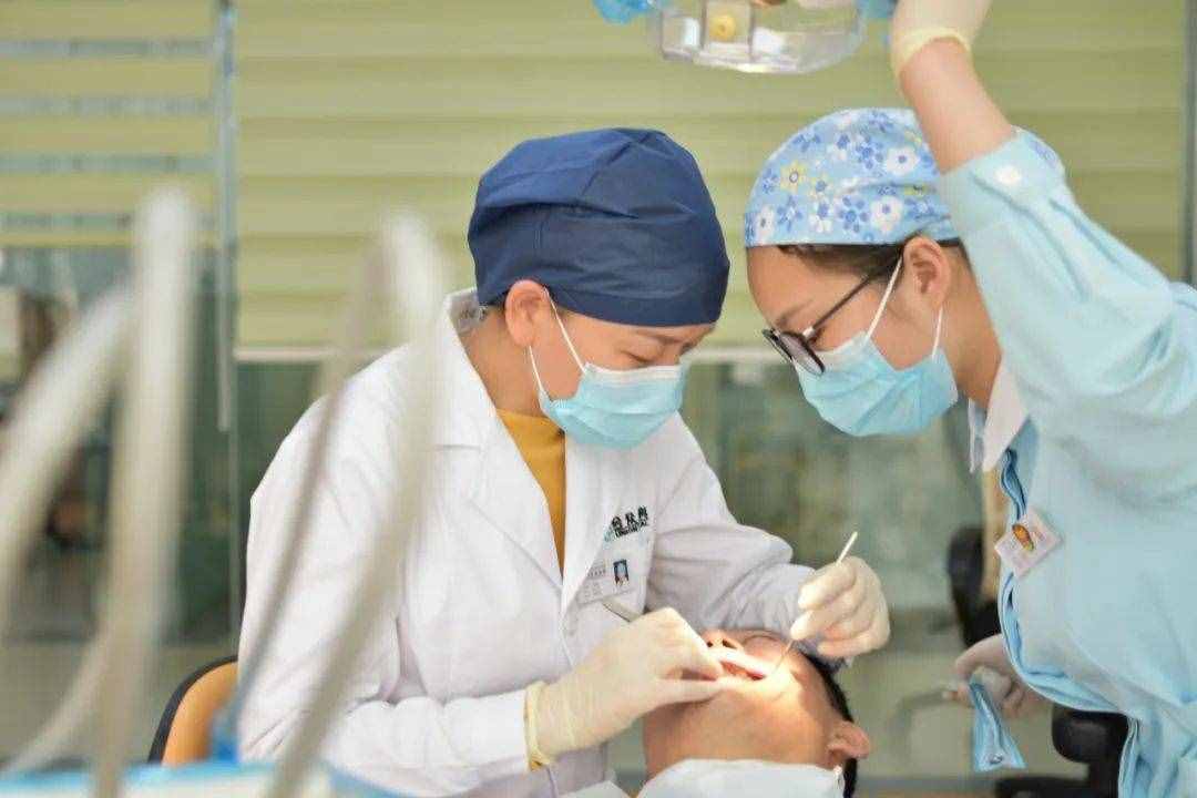 高薪可达8万一月，中国有多缺牙医？