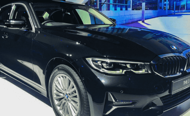 BMW320dSport重新推出售价为卢比42.10 万