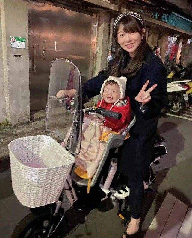 罗志祥43岁经纪人小霜宣布怀二胎，仍是试管婴儿，孩子父亲不详
