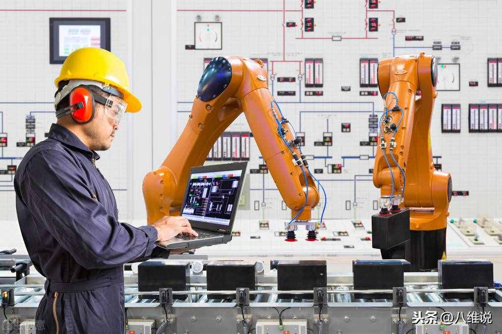 月薪2万起，工业机器人或将成为未来就业发展方向