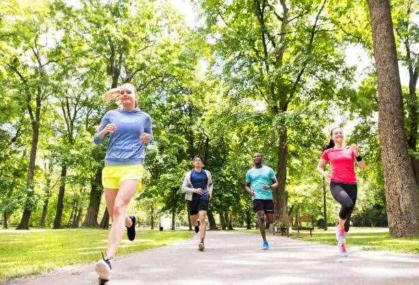 一个颠覆的研究：定期进行空腹跑，对身体是有益的